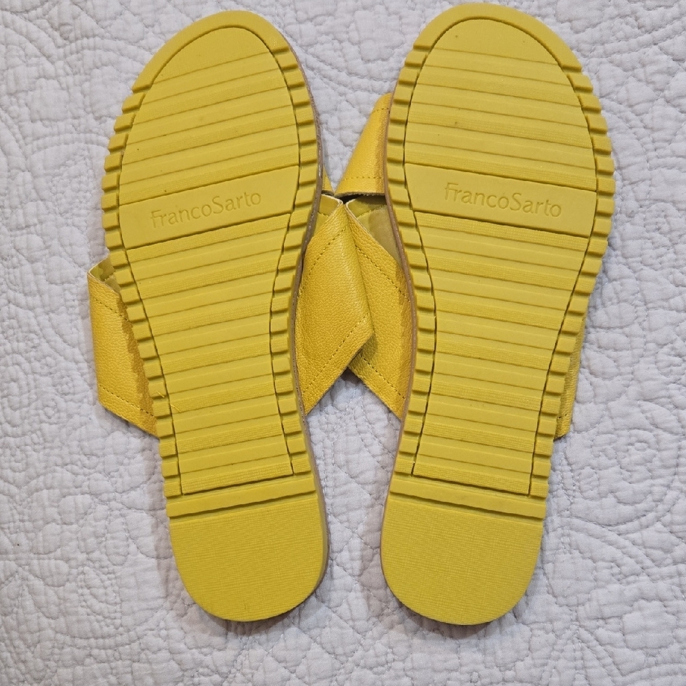 Franco Sarto Yellow Slide Sandals with Crossover Straps Sz 7 - Picture 3 of 5